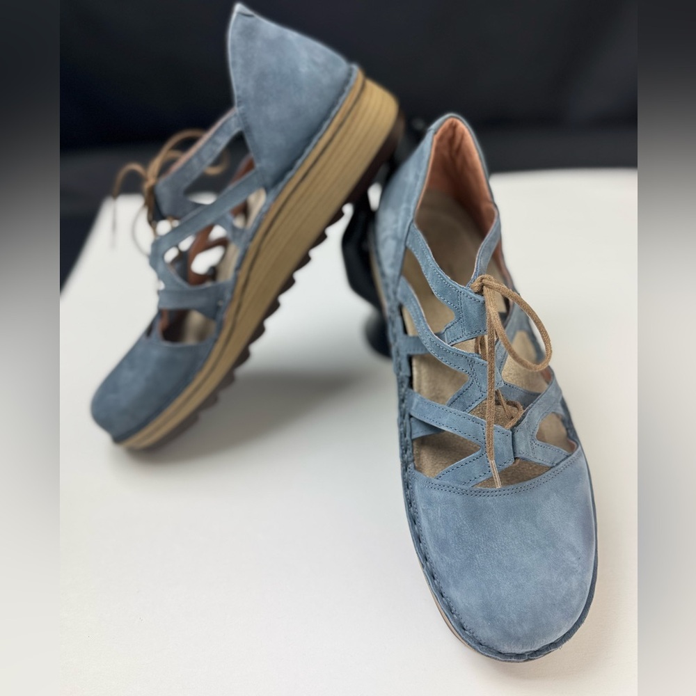 Naot Light Blue Suede Platform Lace-Up Cutout Sneakers